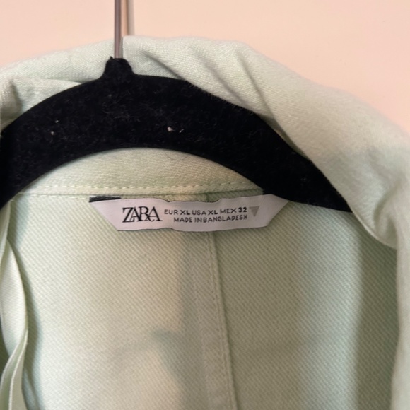 Cropped Jacket - Picture 2 of 2